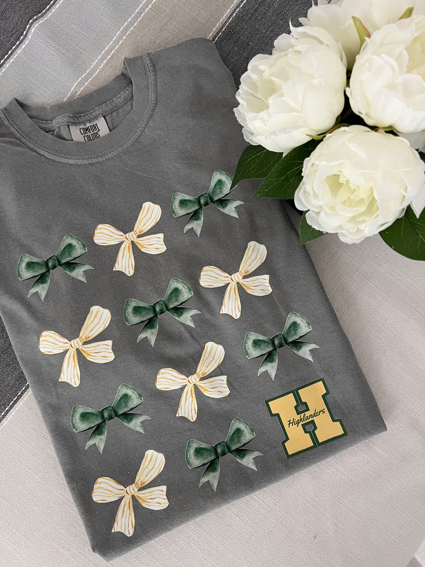 Howell Bows Tee