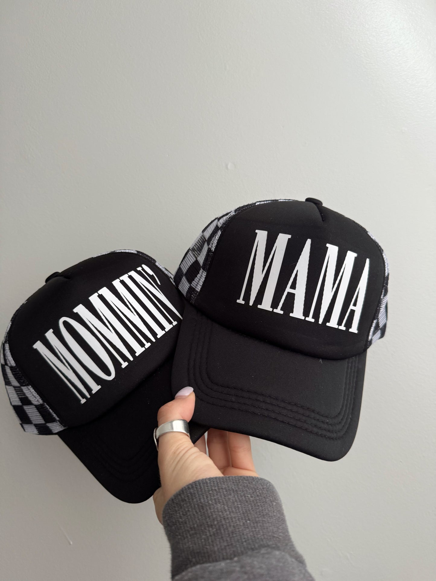 Mommin Trucker Hat