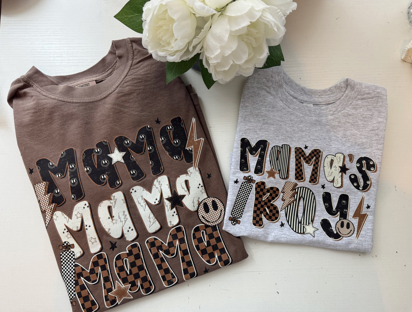 Bolt Smiley Stacked Mama Tee