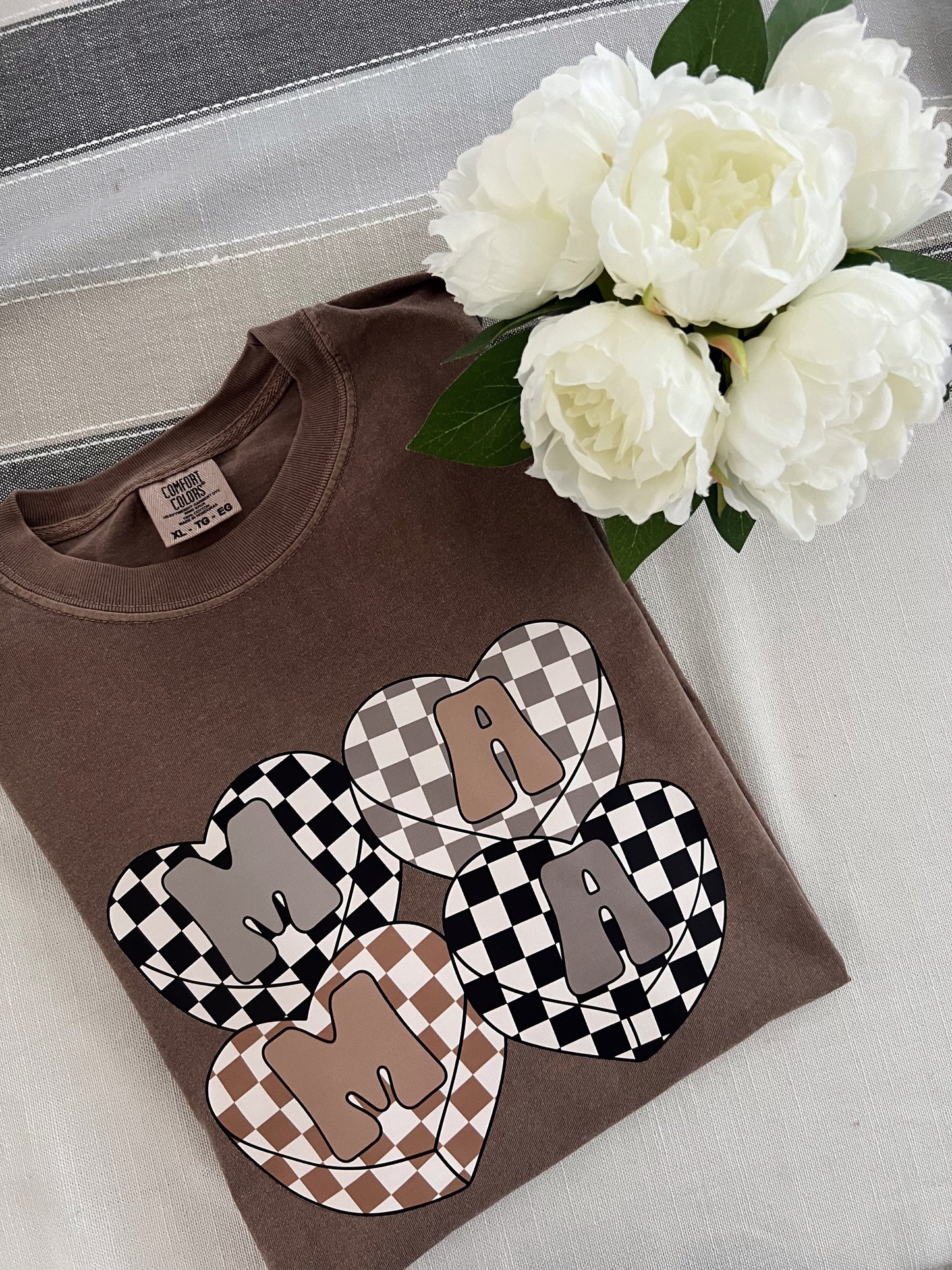 Mocha Mama Hearts Tee